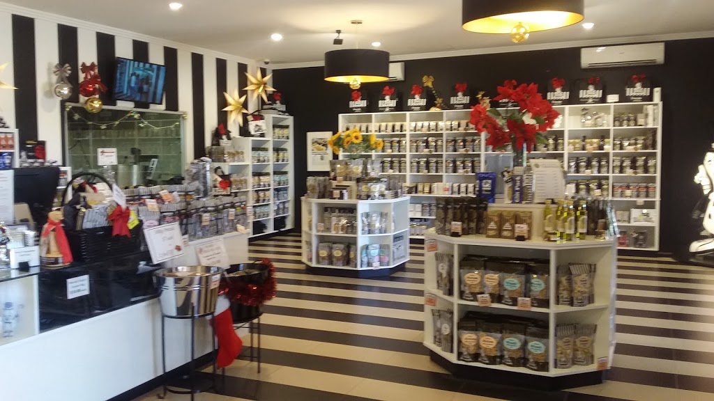 Mondo Nougat- Factory & Café | 640 Great Northern Hwy, Herne Hill WA 6056, Australia | Phone: (08) 9296 0111