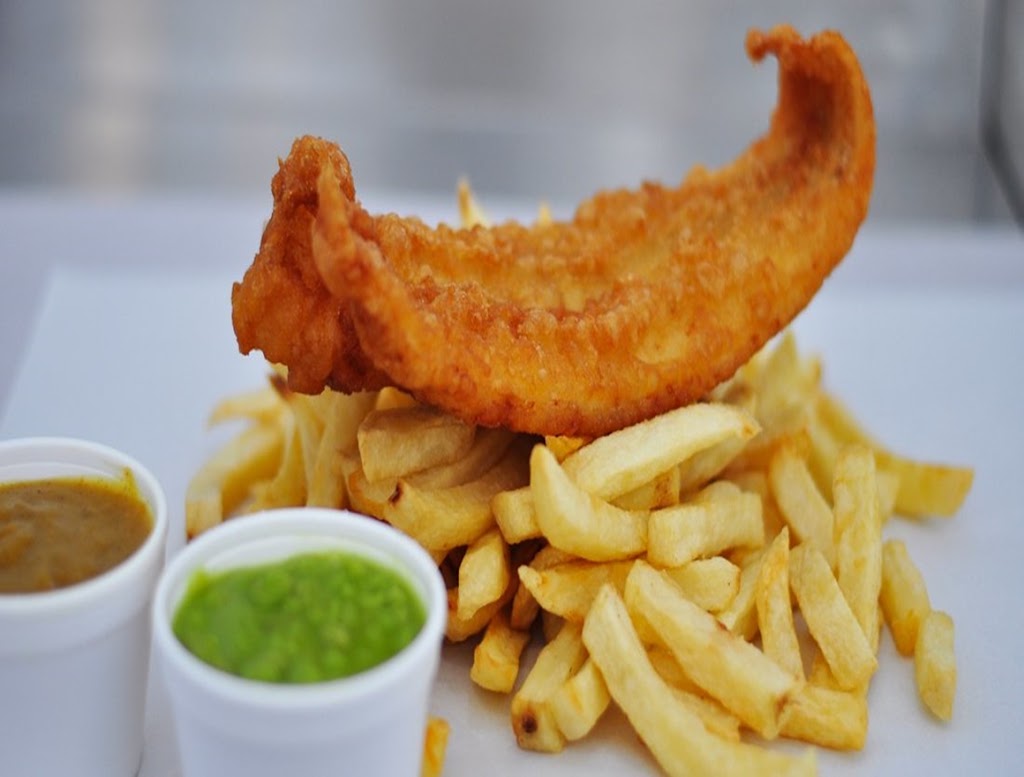 Burleigh British Chippy | meal takeaway | Tree Tops Plaza, Shop 3/3 Classic Way, Burleigh Waters QLD 4220, Australia | 0755680887 OR +61 7 5568 0887