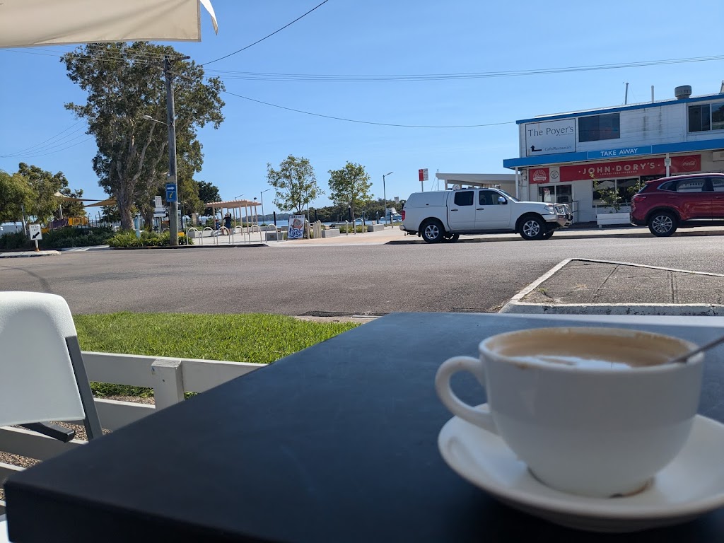 Lemon Tree’s Kitchen | 1/11 Cook Parade, Lemon Tree Passage NSW 2319, Australia | Phone: (02) 4981 4545