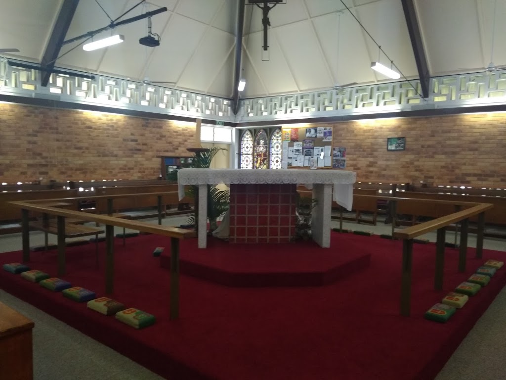 Saint Peters Anglican Church | church | 90 Leigh St, West End QLD 4810, Australia | 0747713550 OR +61 7 4771 3550