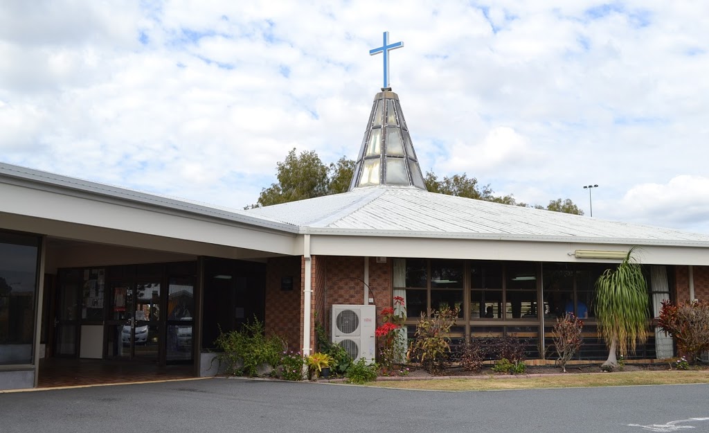 Holy Family Catholic Parish | church | 16 Simbai St, Runaway Bay QLD 4216, Australia | 0755374320 OR +61 7 5537 4320