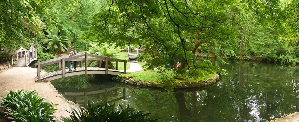 Alfred Nicholas Gardens | park | Sherbrooke VIC 3789, Australia