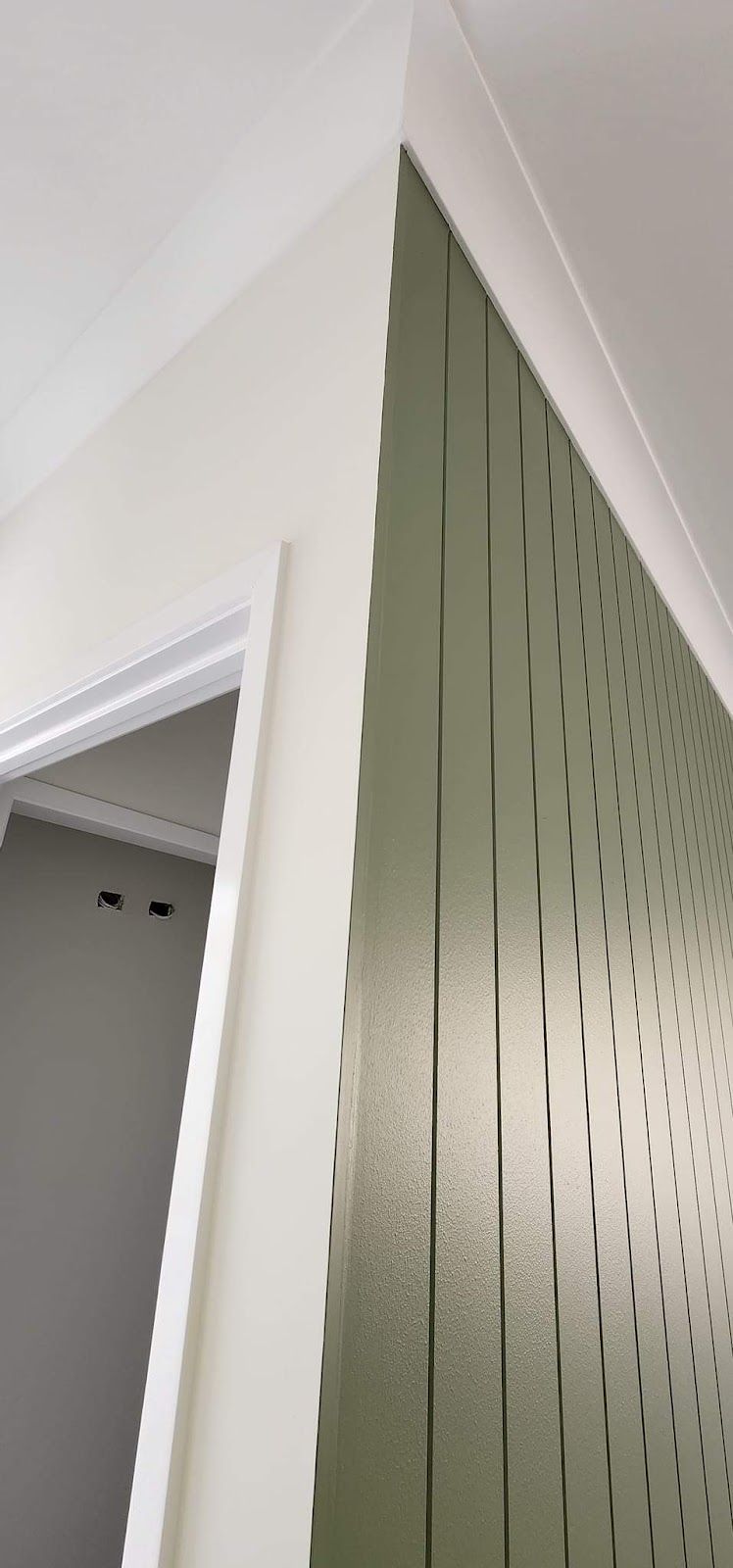 J Andrew Painting | 10 Scheyville Cres, South Ripley QLD 4306, Australia | Phone: 0410 160 349