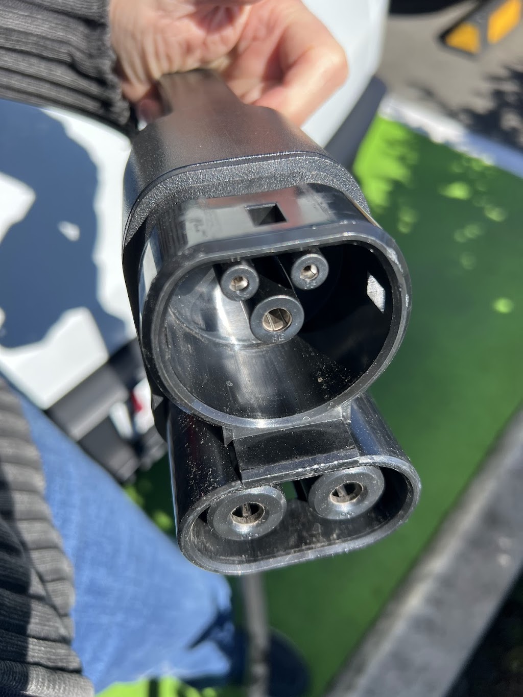 Chargefox Charging Station | 9 Bannockburn Rd, Bannockburn QLD 4207, Australia | Phone: 1300 518 038