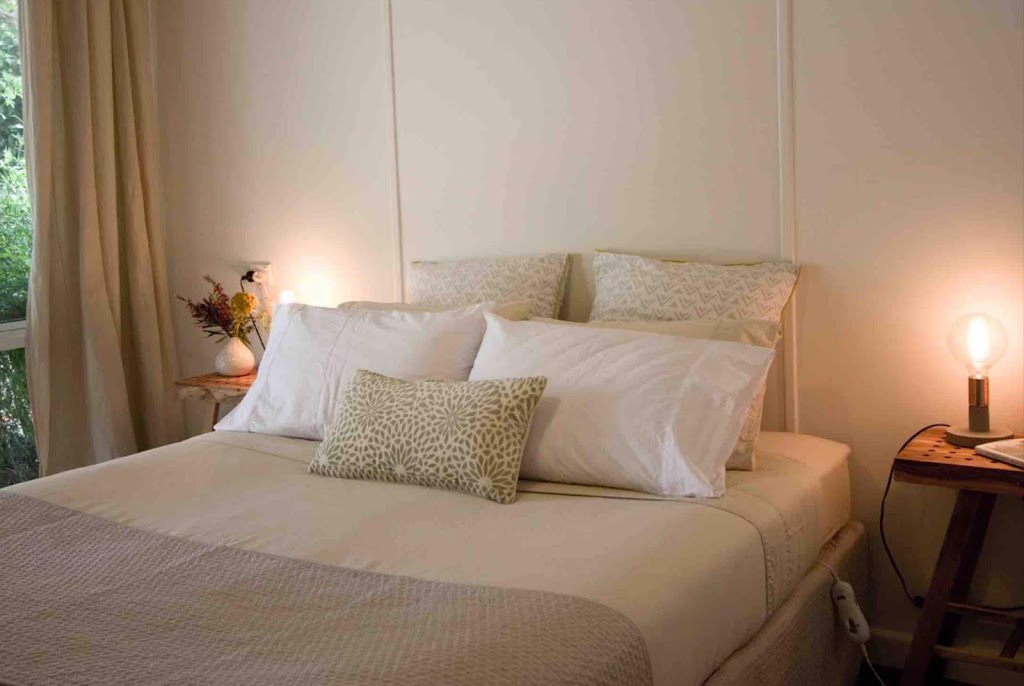 Fish Creek Cottage Pet Friendly Accommodation near Wilsons Prom | 39 Old Waratah Rd, Fish Creek VIC 3959, Australia | Phone: 0468 669 566