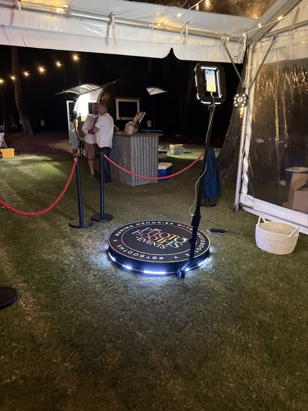 BT Photobooths & Events | 80 Haverfield St, Echuca VIC 3564, Australia | Phone: 0438 627 599