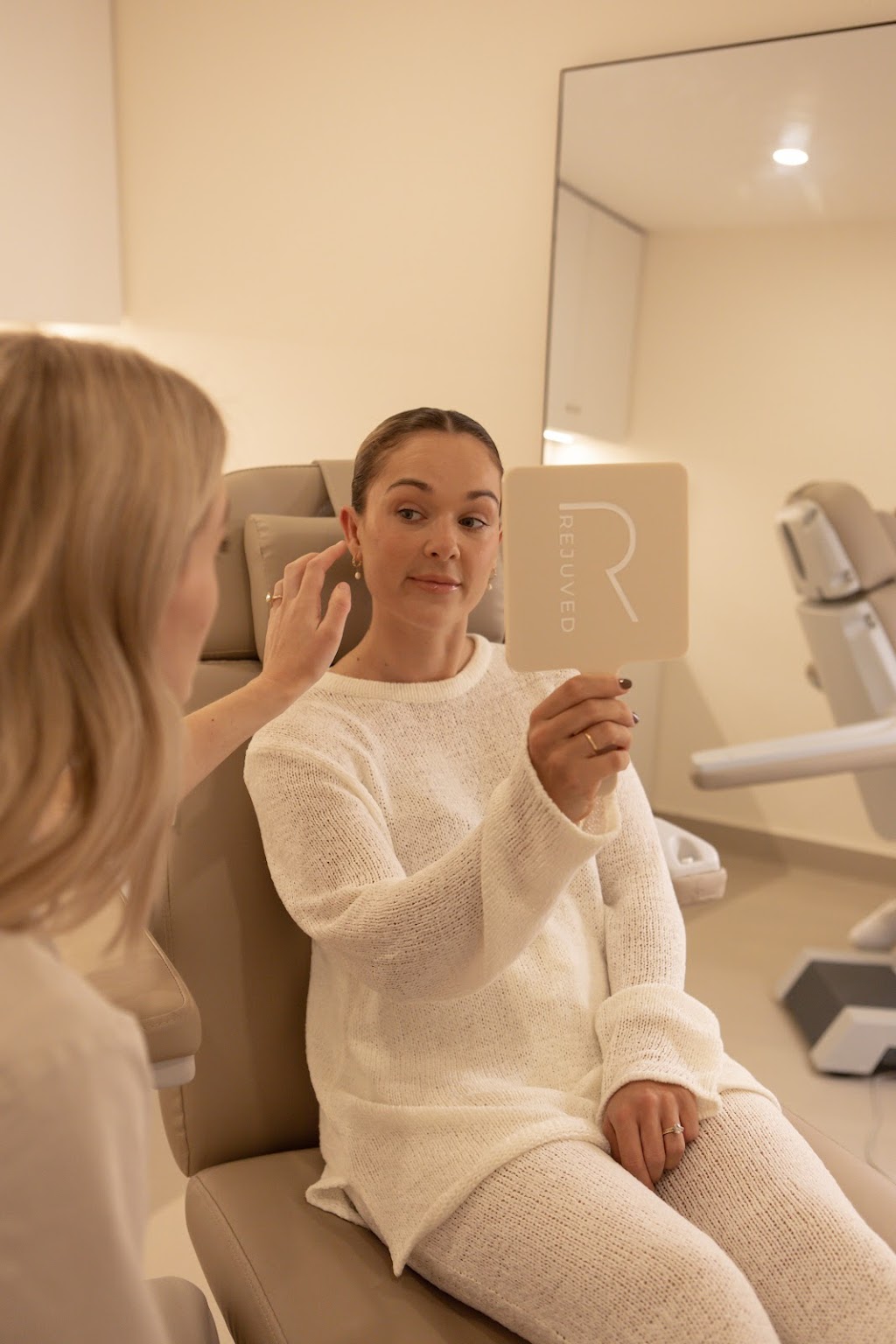 Rejuved | 664-666 Coleridge Rd, Bateau Bay NSW 2261, Australia | Phone: 0435 790 330