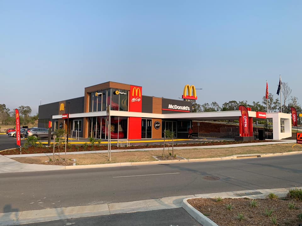 McDonalds Flagstone | 1/3 Gates Road, Undullah QLD 4280, Australia | Phone: (07) 5646 1500