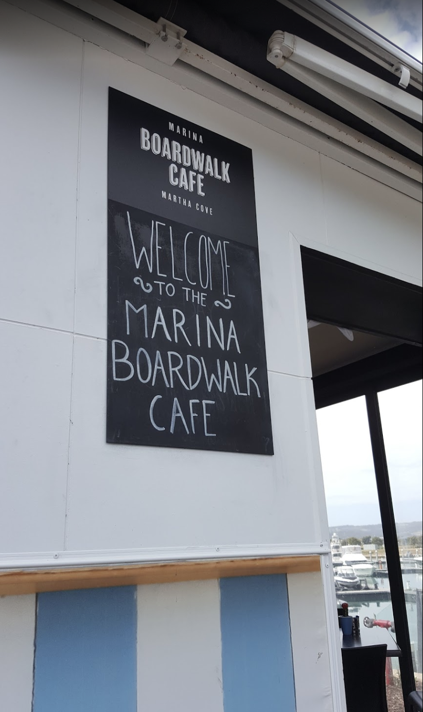 Marina Boardwalk Cafe | cafe | Cnr of Martha Cove Blvd &, Main St, Safety Beach VIC 3936, Australia | 0458013619 OR +61 458 013 619