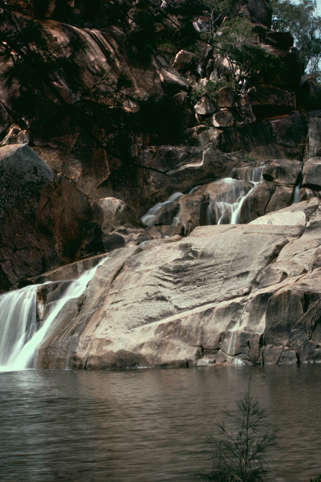 Coomba Falls | tourist attraction | Coomba Waterhole Rd, Maidenwell QLD 4615, Australia | 0741899100 OR +61 7 4189 9100