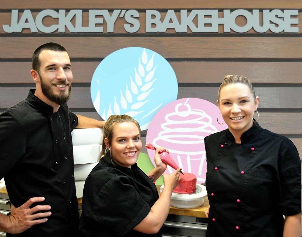 Jackleys Bakehouse | bakery | 106 Barnard Dr, Mount Sheridan QLD 4868, Australia | 0740360694 OR +61 7 4036 0694