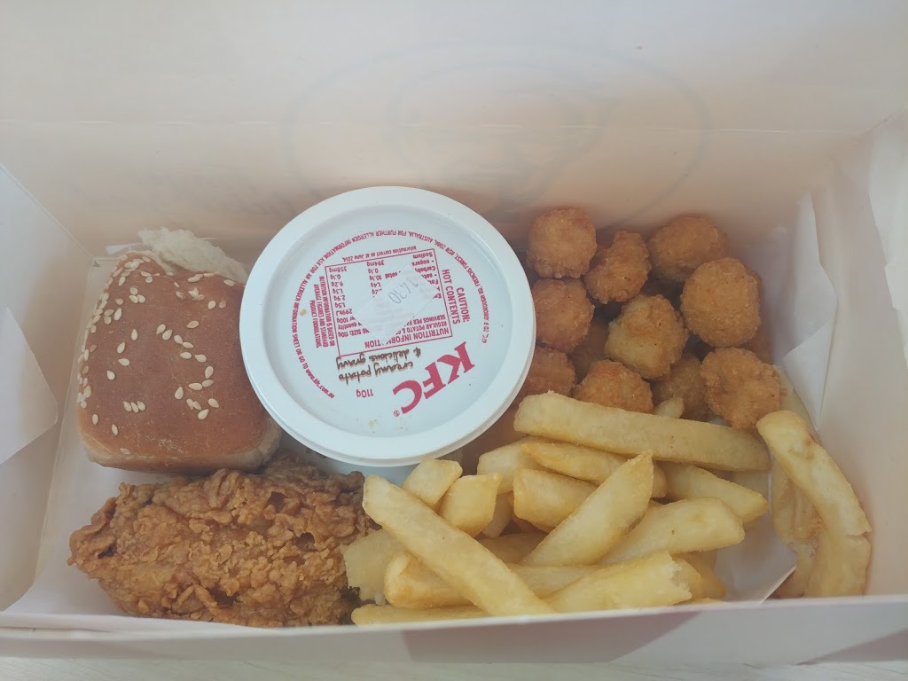 KFC Centenary | meal takeaway | 171 Dandenong Rd, Mount Ommaney QLD 4074, Australia | 0733766085 OR +61 7 3376 6085