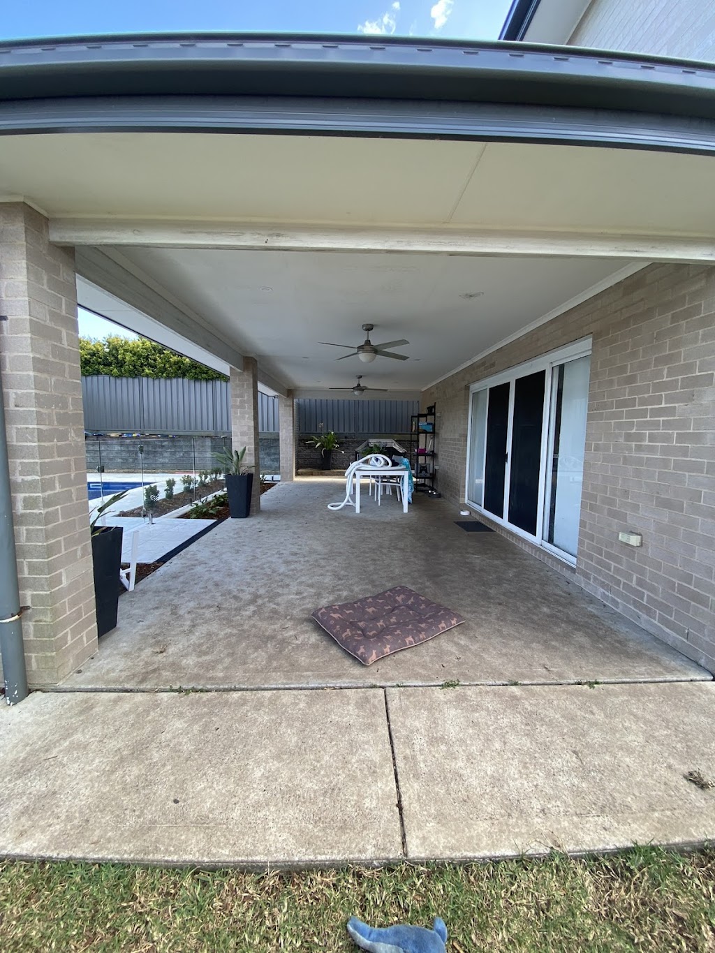 Superior surface solutions | 5 Bracken Cl, Cameron Park NSW 2285, Australia | Phone: 0410 608 947