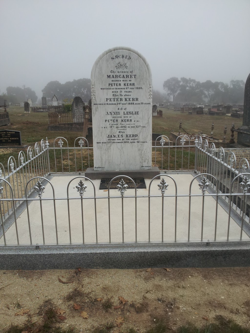 Alexandra Cemetery | cemetery | Alexandra VIC 3714, Australia