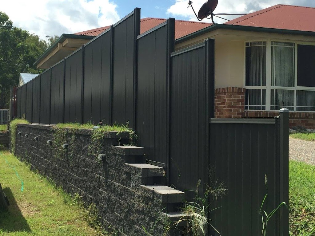 The Fence Place | general contractor | Shed, 2 Price Ave, Kawana QLD 4701, Australia | 0749362088 OR +61 7 4936 2088