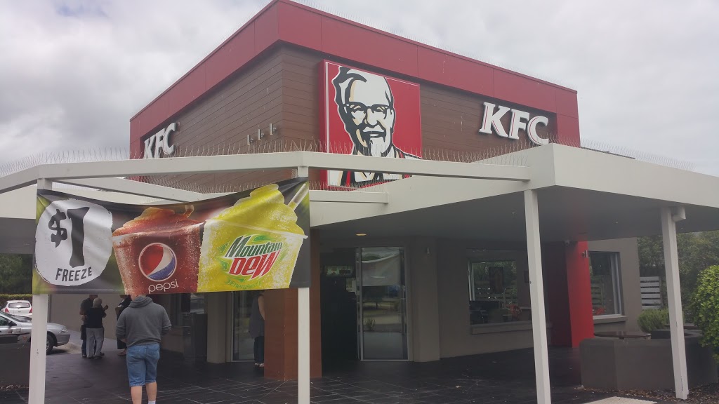 KFC Karingal | 225 Cranbourne Rd, Frankston South VIC 3199, Australia | Phone: (03) 9776 6112