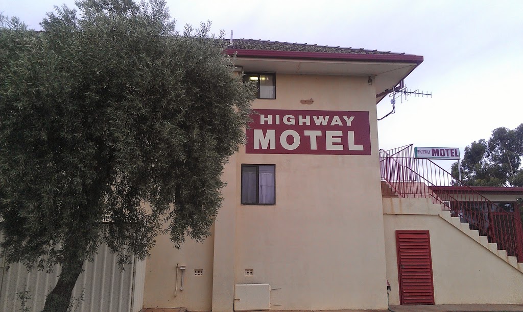 Goolgowi Highway Motel | lodging | 22-24 Zara St, Goolgowi NSW 2652, Australia | 0269651445 OR +61 2 6965 1445