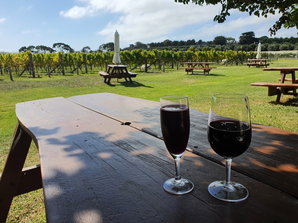 Purple Hen Winery | tourist attraction | 96 Mcfees Rd, Rhyll VIC 3923, Australia | 0359569244 OR +61 3 5956 9244