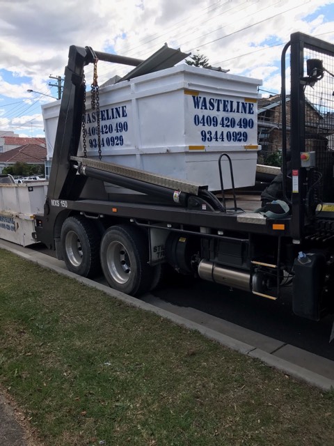 Wasteline Maroubra (skip bins) |  | 8 Scott St, Maroubra NSW 2035, Australia | 0409420490 OR +61 409 420 490