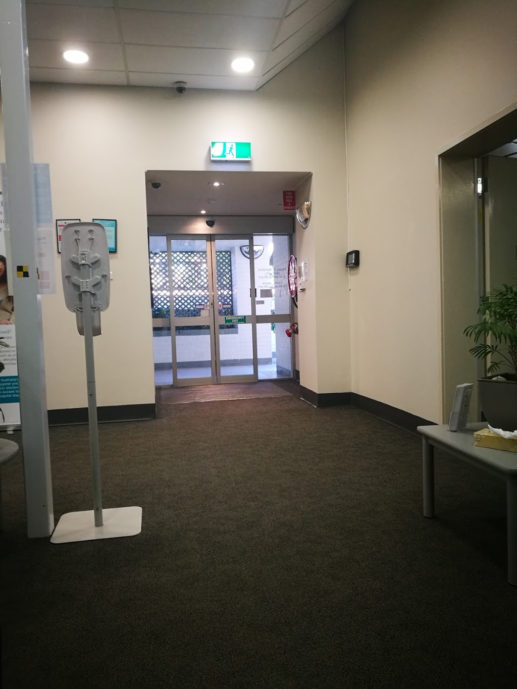 Mosman Private Hospital | hospital | 1 Ellamatta Ave, Mosman NSW 2088, Australia | 0289686000 OR +61 2 8968 6000