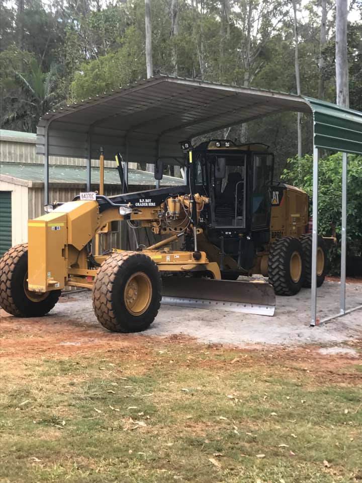 B.P Roy Grader Hire | 87 Fortune Ave, Peachester QLD 4519, Australia | Phone: (07) 3106 3462