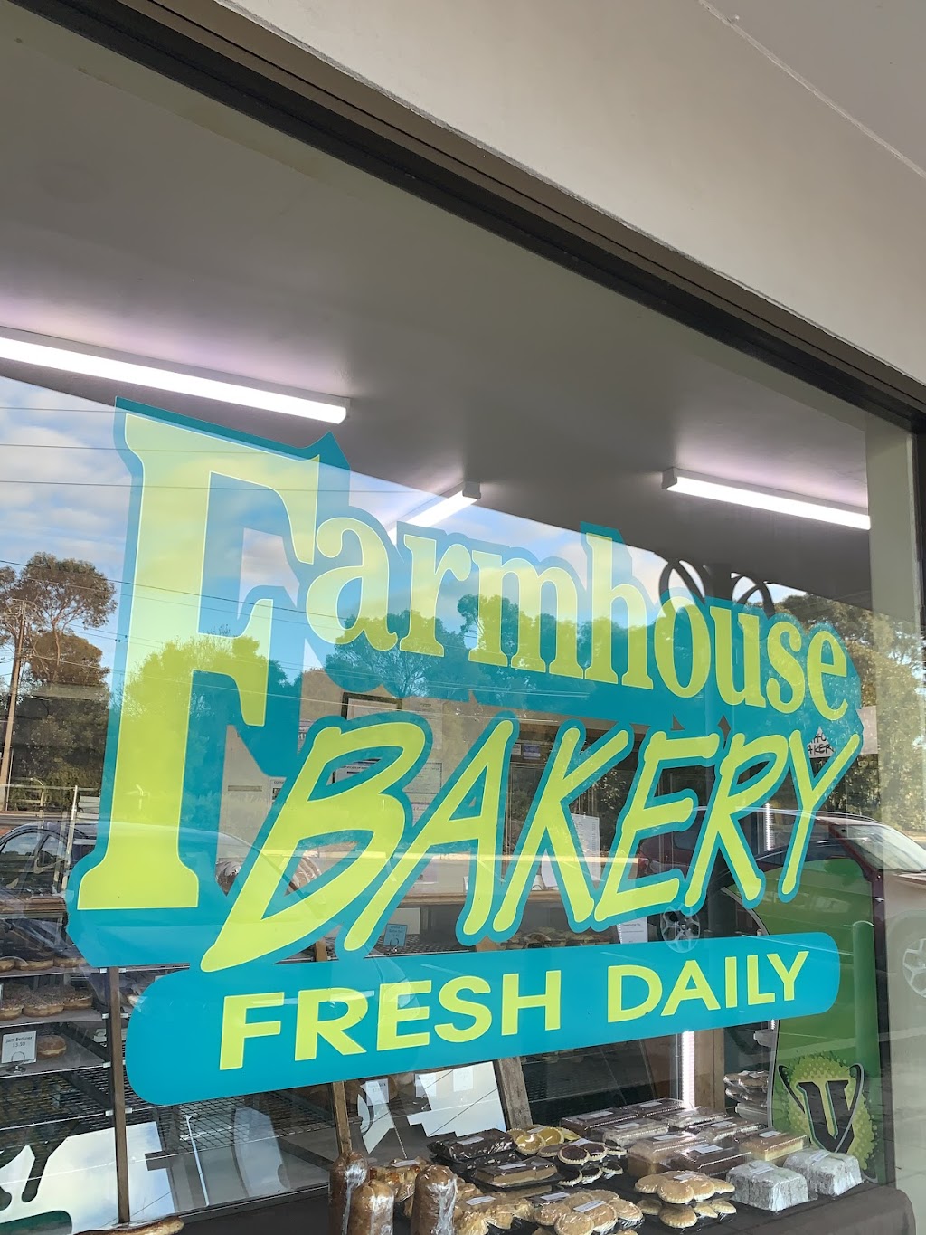 Farmhouse Bakery | bakery | 746 North East Road, Holden Hill SA 5088, Australia | 0882643579 OR +61 8 8264 3579