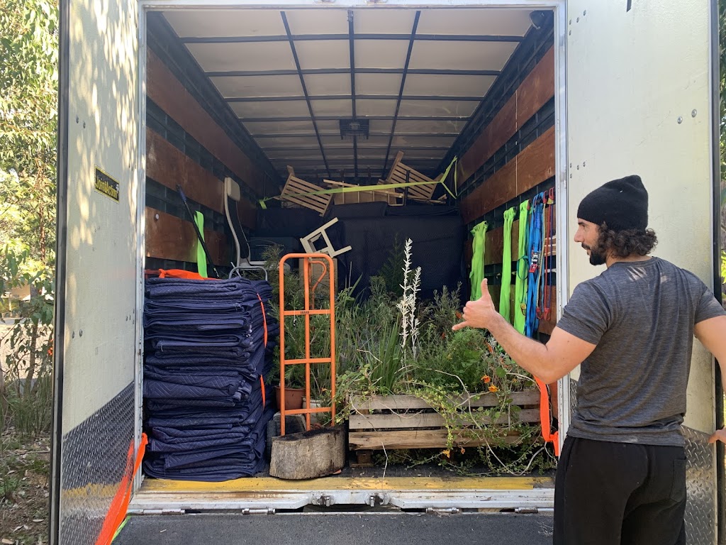 Armstrong creek removals | moving company | 29/31 Albanel St, Armstrong Creek VIC 3217, Australia | 0475101996 OR +61 475 101 996
