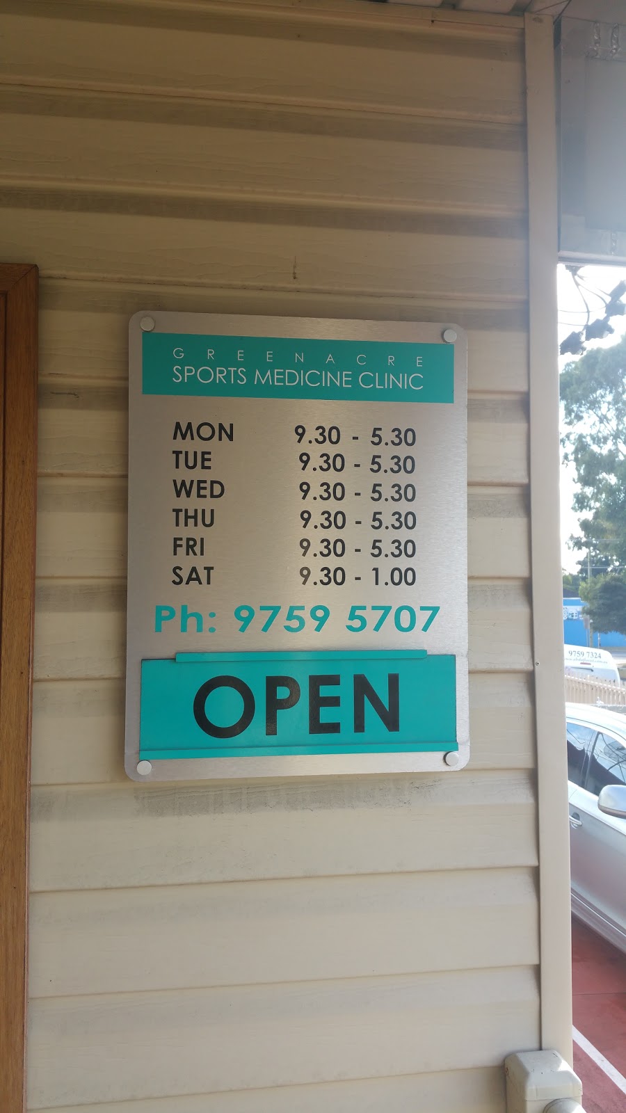 Greenacre Sports Medicine Clinic | health | 56 Pandora St, Greenacre NSW 2190, Australia | 0297595707 OR +61 2 9759 5707