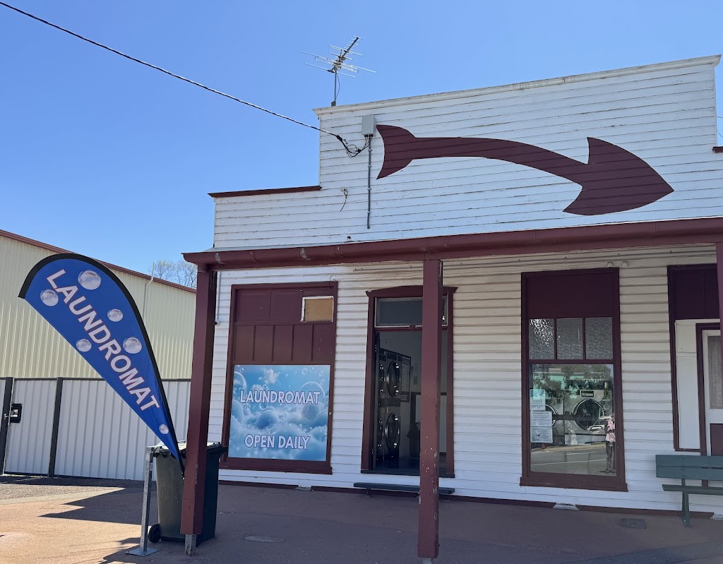 Hotel Richards Laundromat | 73 Cambridge St, Mitchell QLD 4465, Australia | Phone: (07) 1623 1398