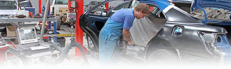 Jeff Hind Smash Repairs | car repair | 248 E Boundary Rd, Bentleigh East VIC 3165, Australia | 0395637955 OR +61 3 9563 7955