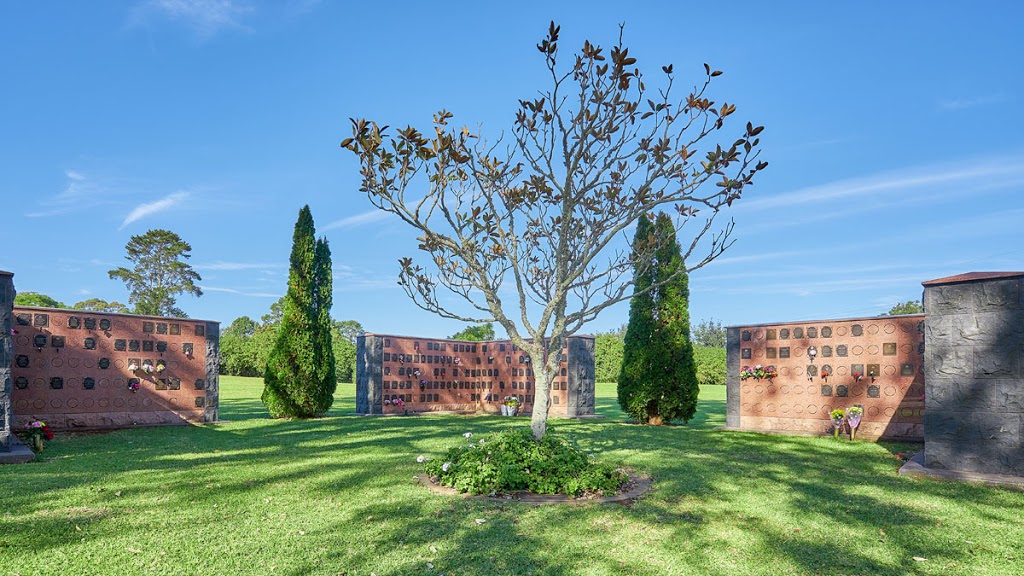 Toowoomba Garden of Remembrance | 1001 Ruthven St, Kearneys Spring QLD 4350, Australia | Phone: (07) 4635 4866