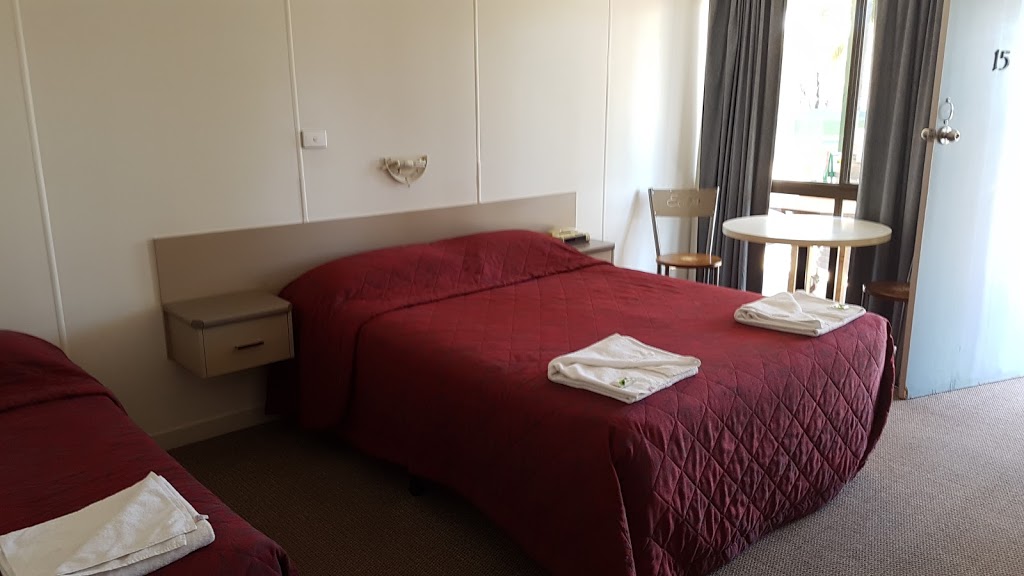 Edge Hotel | lodging | 38 West Rd, Buronga NSW 2739, Australia