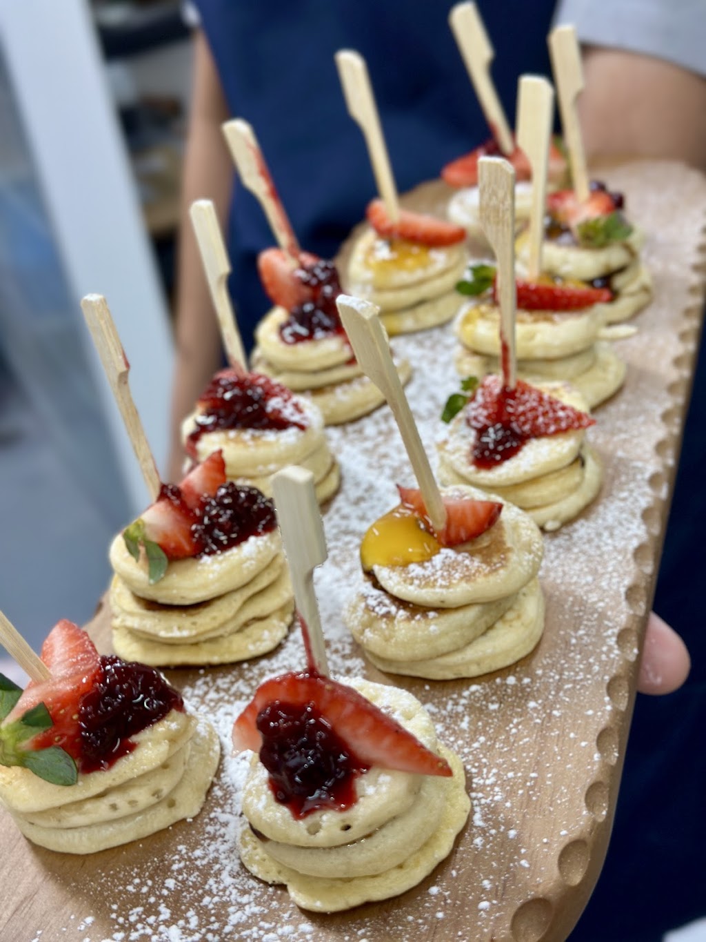 Cafe Alamora | 2 Resort Bvd, Tarneit VIC 3029, Australia | Phone: 0430 182 646