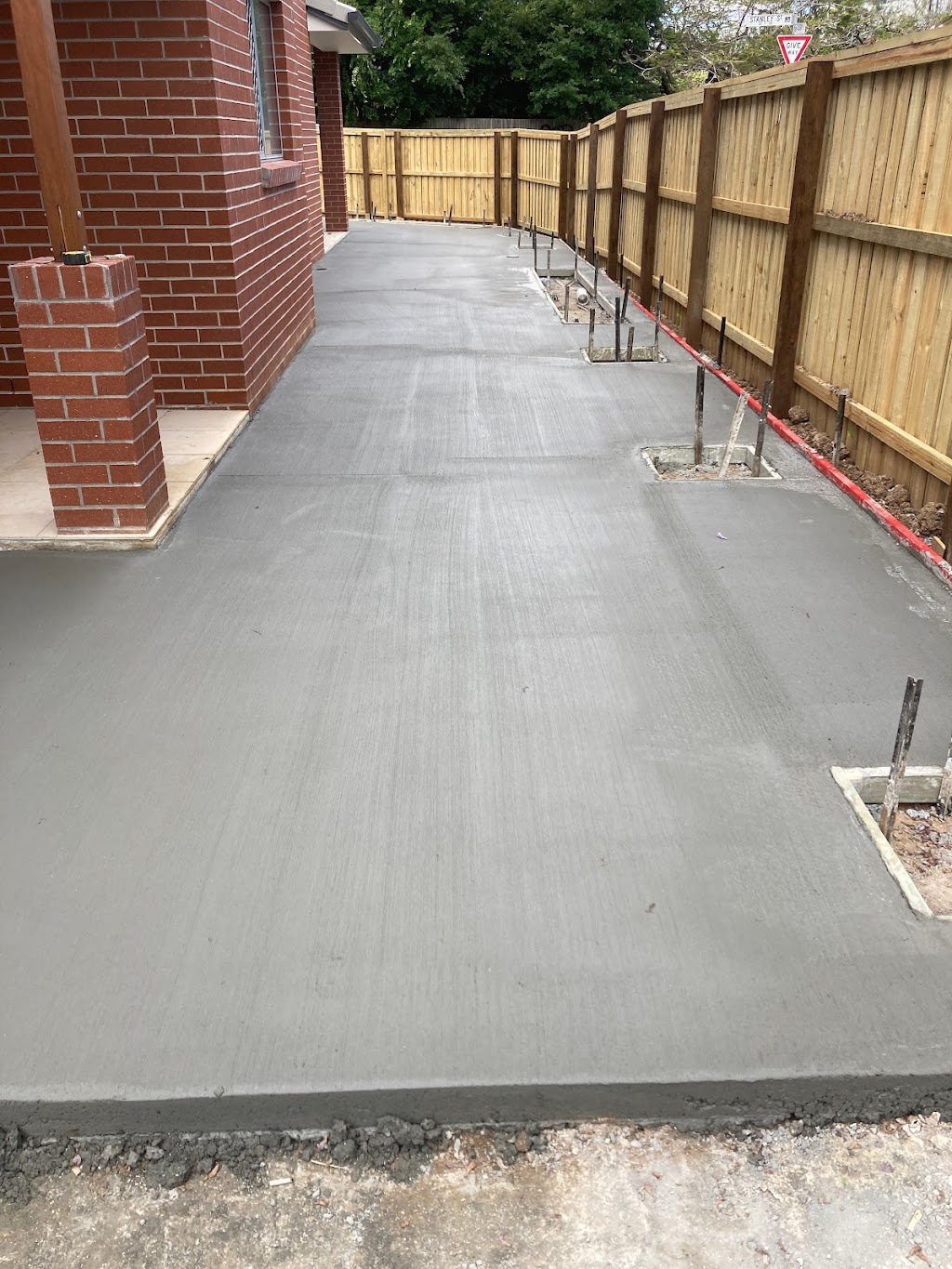 A1 Concreting Services Gold Coast | general contractor | 20 Queens Park Circuit, Oxenford QLD 4210, Australia | 0433508626 OR +61 433 508 626