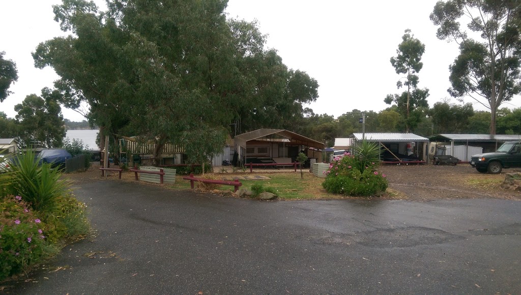 Moorabee Lodge Caravan Park | 410 Moorabbee Foreshore Rd, Knowsley VIC 3523, Australia | Phone: (03) 5439 1231