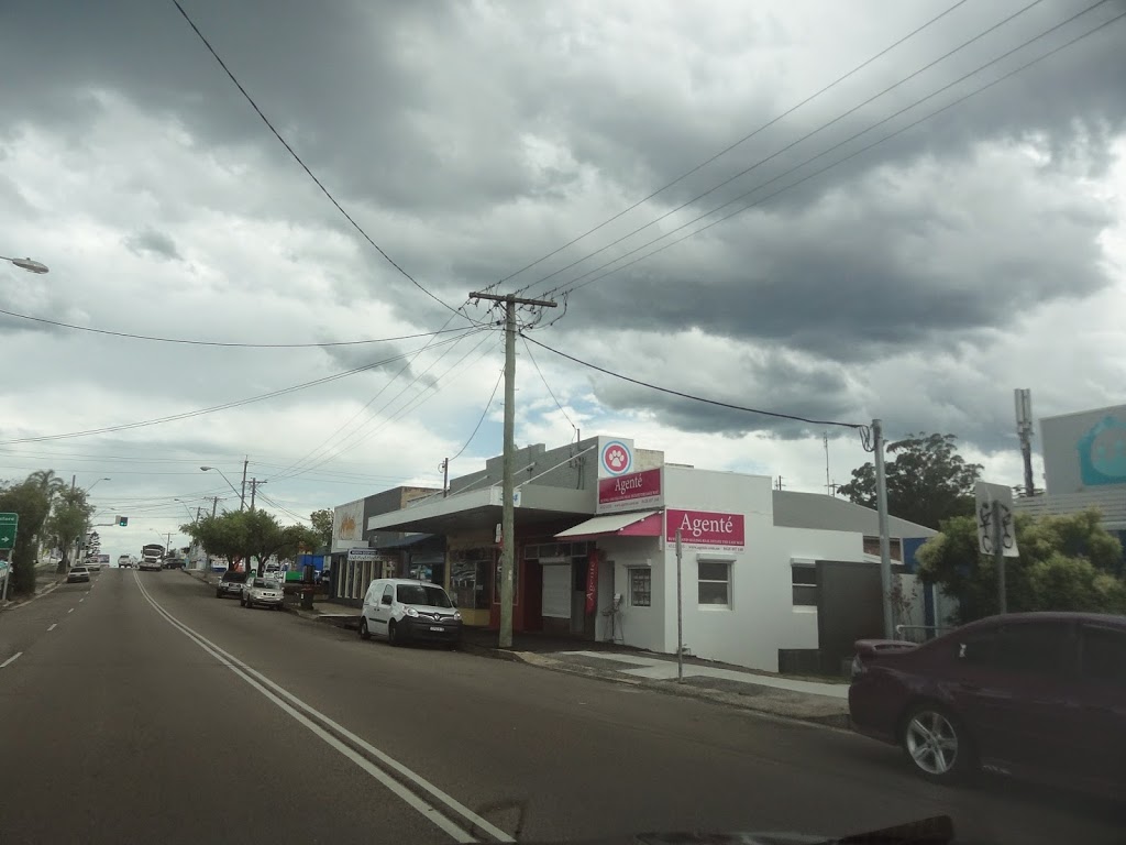 Hertz Trucks Gosford | car rental | 14 Bowen Cres, West Gosford NSW 2250, Australia | 0243249859 OR +61 2 4324 9859
