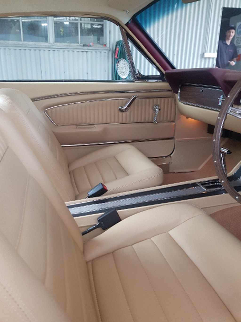 Griffs Trim Shop Car Upholstery | 4 Comb St, Soldiers Hill VIC 3350, Australia | Phone: 0418 519 702