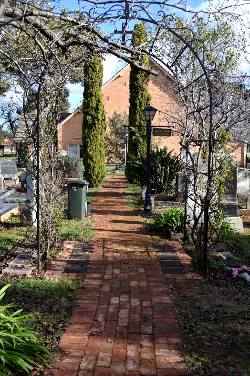 St Georges Anglican Cemetery | 8 Church St, Magill SA 5072, Australia