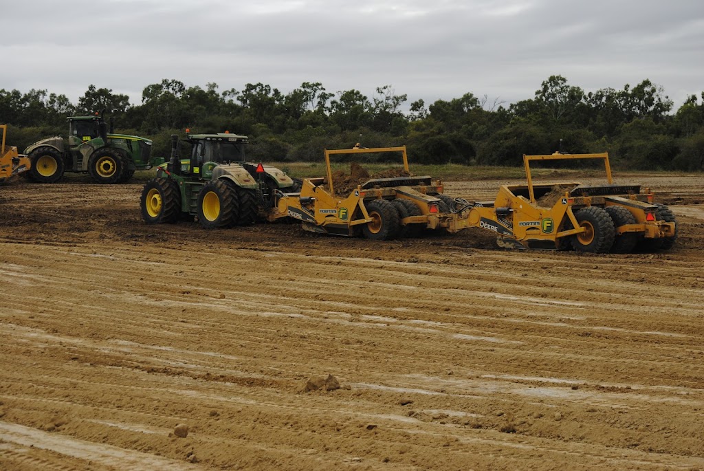 Fortini Earthmoving Pty Ltd | 78 Woodfield Rd, Gumlow QLD 4815, Australia | Phone: 0427 716 851