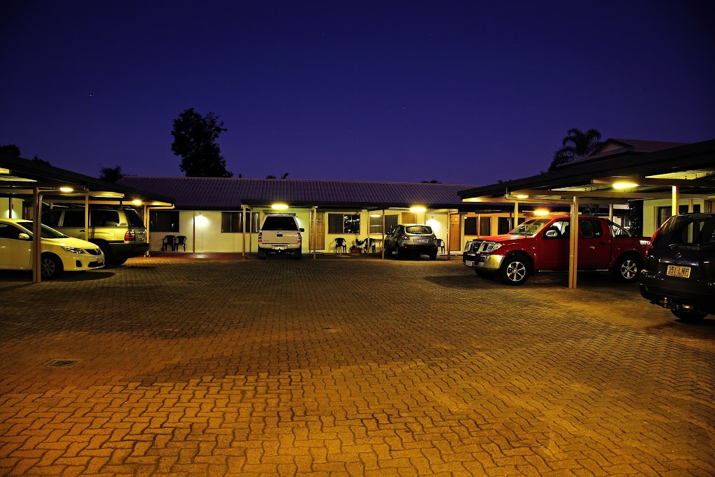Cascade Motel In Townsville | 100 Bowen Rd, Rosslea QLD 4812, Australia | Phone: (07) 4775 4444