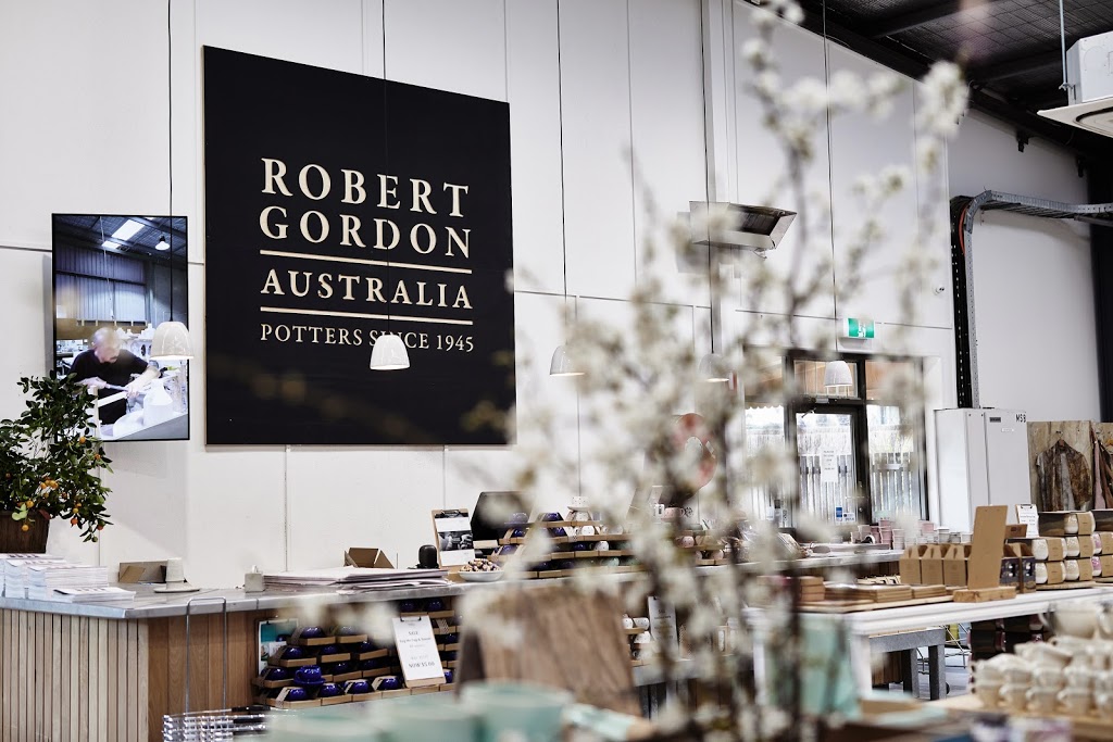 Robert Gordon Pottery and Kitchen | 114 Mulcahy Rd, Pakenham VIC 3810, Australia | Phone: (03) 5941 3302