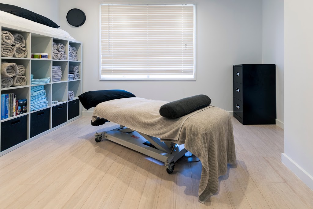 Essential Family Osteopathy | 106 Riddell Rd, Sunbury VIC 3429, Australia | Phone: 0437 502 220