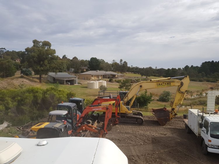 Tracked Excavations | general contractor | 19 Trainers Dr, Kilmore VIC 3764, Australia | 0361450093 OR +61 3 6145 0093