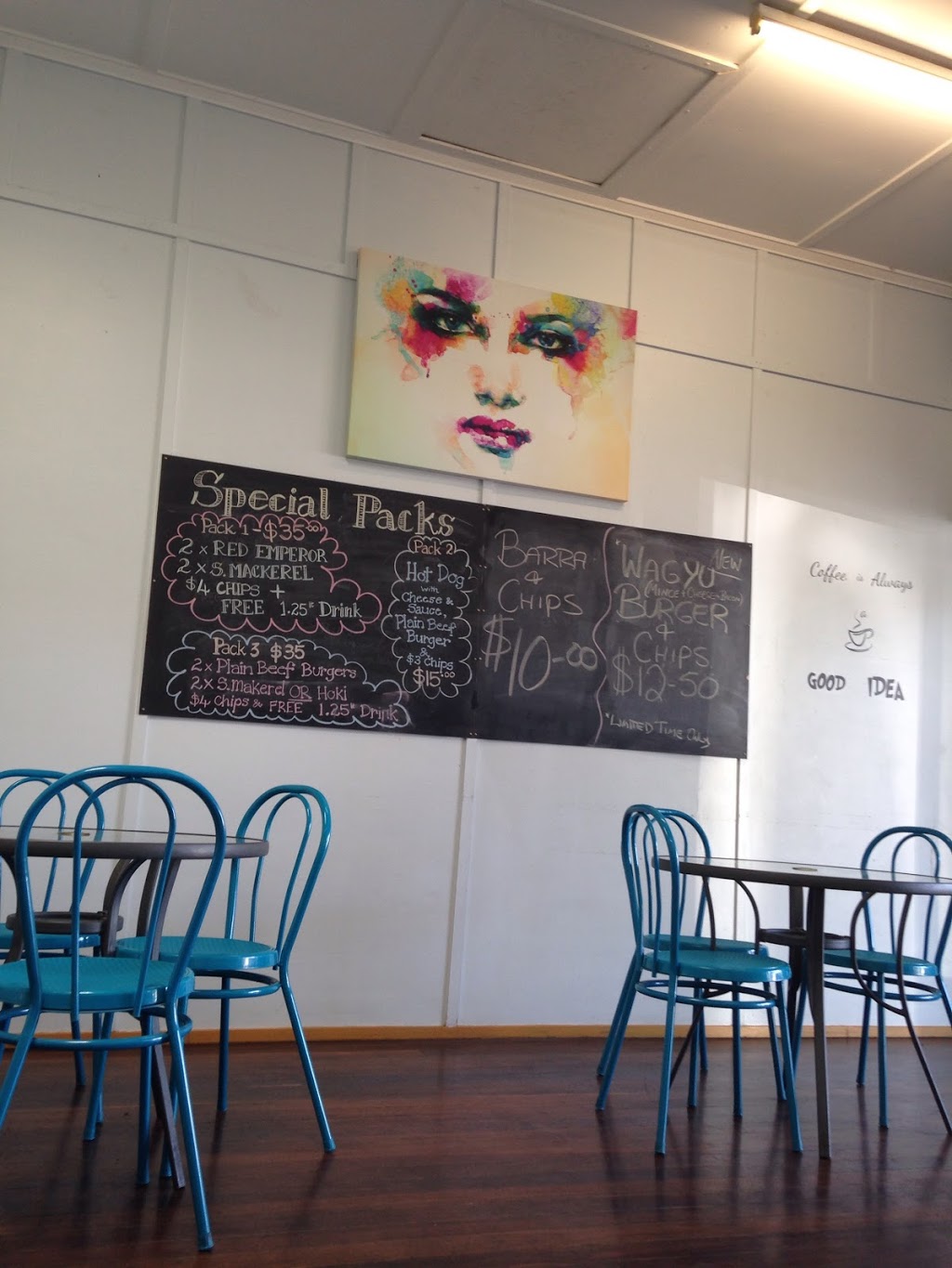 Moonlite Cafe | 65 Morgan St, Mount Morgan QLD 4714, Australia | Phone: 0434 883 784