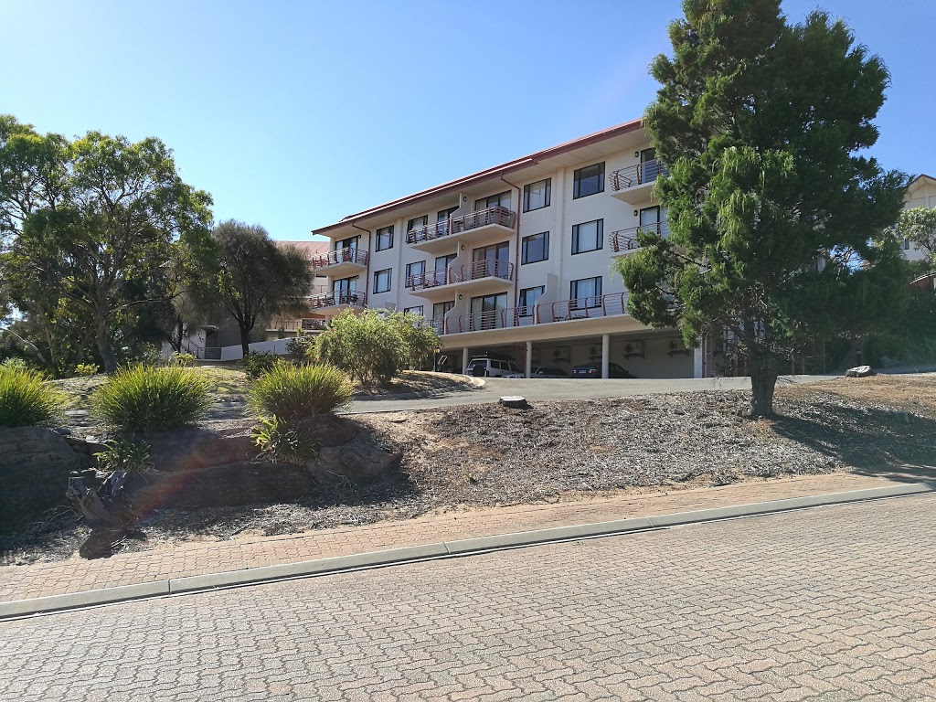 Bungala Apartments | Seasons Bay Apartments, Bungala Block, Unit 81/62 Seaview Ave, Wirrina Cove SA 5204, Australia | Phone: 0411 204 235