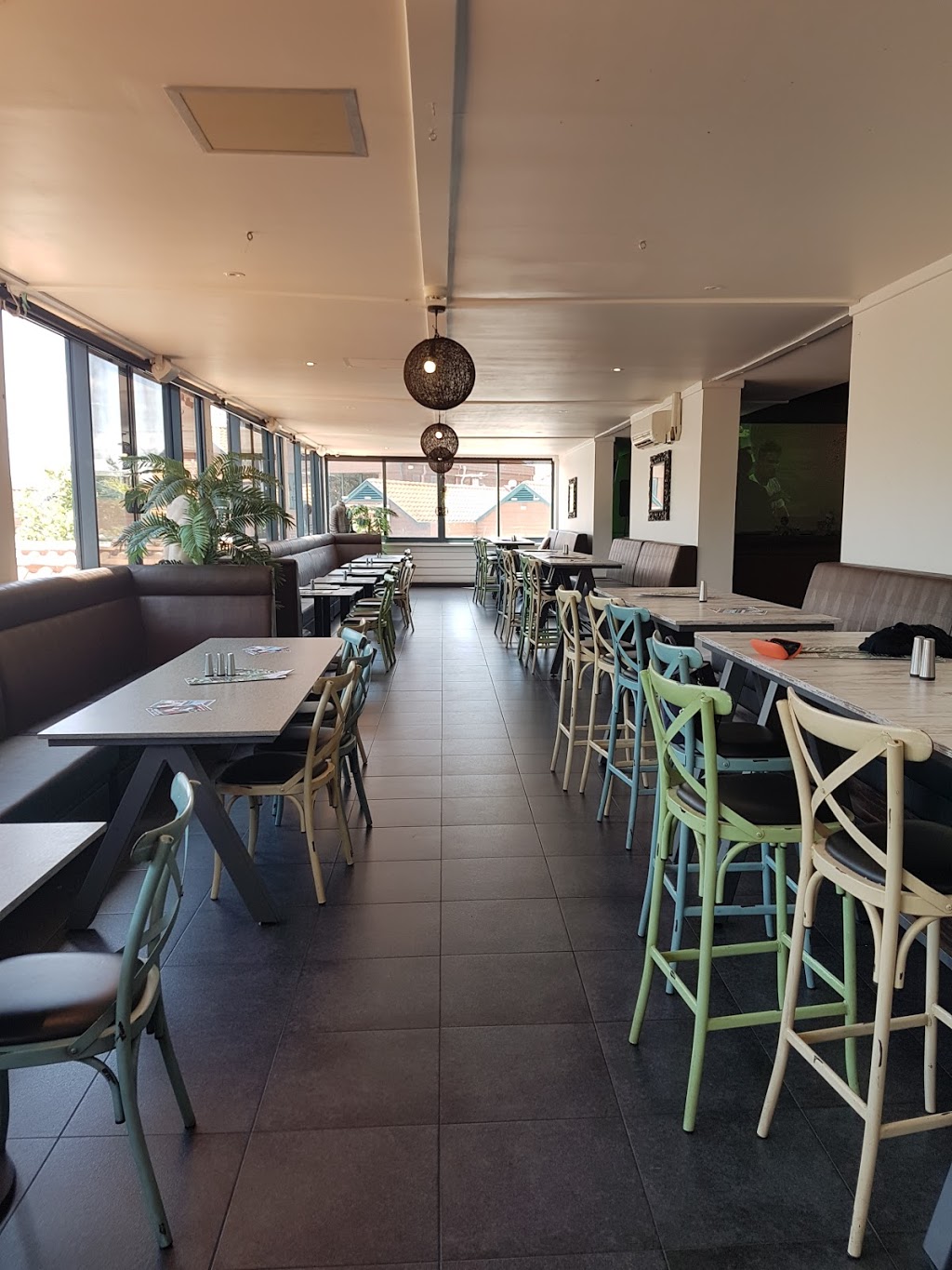The Harbour Terrace Bar & Grill | restaurant | level 1/28 Southside Dr, Hillarys WA 6025, Australia | 0892469008 OR +61 8 9246 9008
