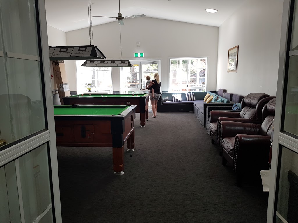 Batlow Hotel | lodging | 12 Pioneer St, Batlow NSW 2730, Australia | 0269491001 OR +61 2 6949 1001