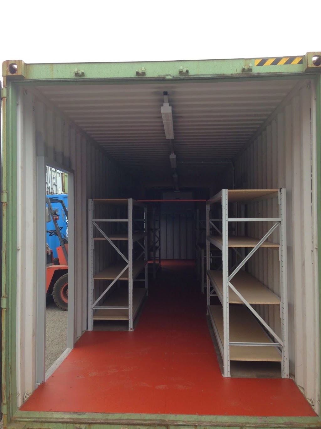 True Blue Containers | Lot 804a Elmsfield Rd, Midvale WA 6056, Australia | Phone: 0418 610 641