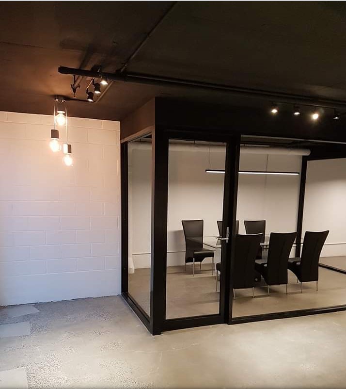 Glass Angels | 130 Dunnings Rd, Point Cook VIC 3030, Australia | Phone: 0411 745 040