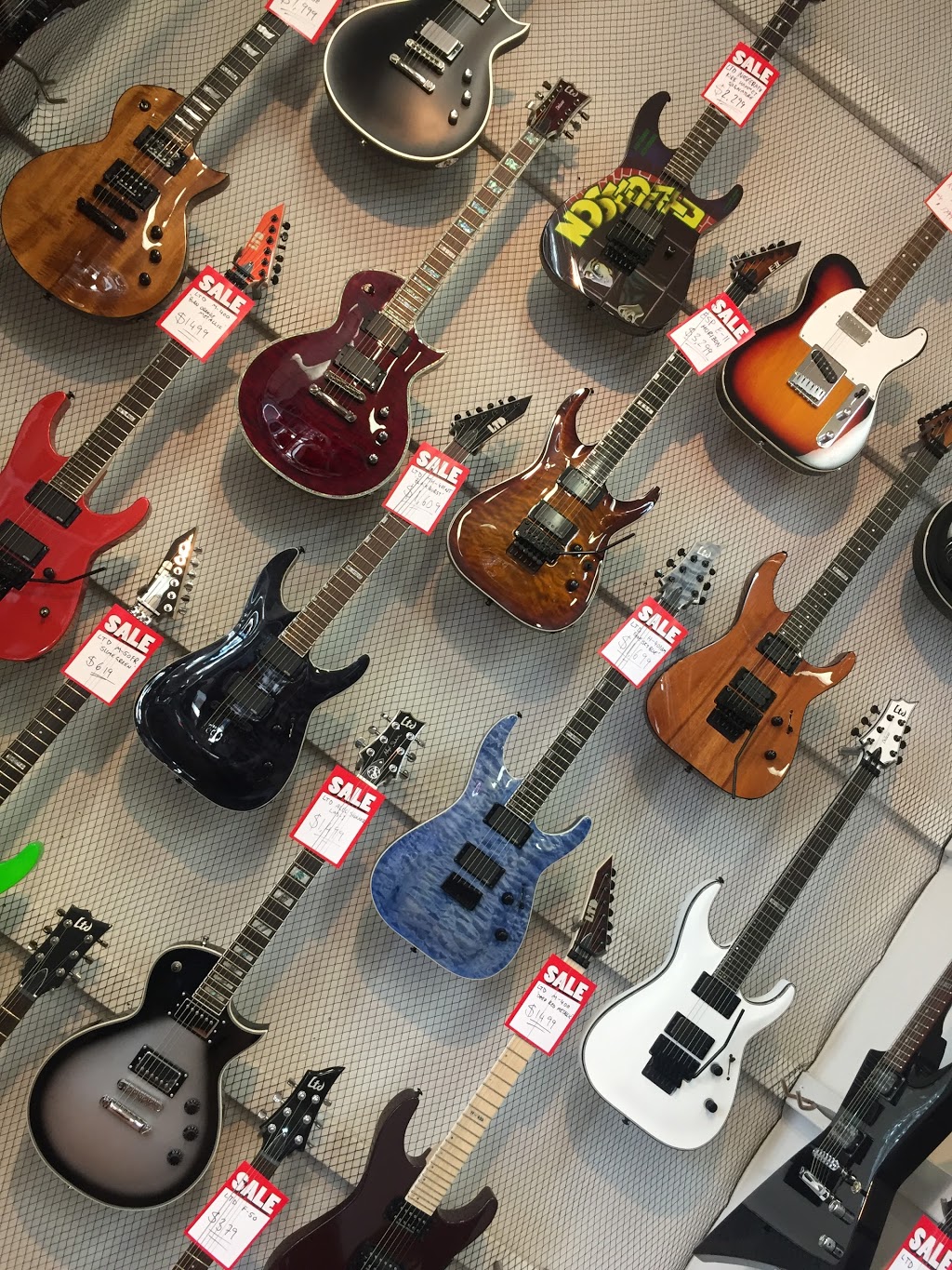 Guitar World | electronics store | 2A/1240 Albany Hwy, Cannington WA 6107, Australia | 0893586665 OR +61 8 9358 6665
